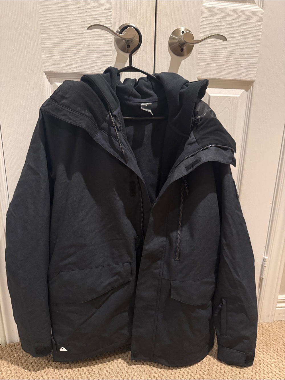 Quiksilver Men’s Black Hooded Snow Jacket